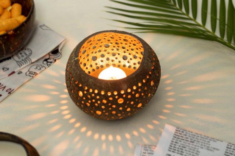 Coconut tea light holder - gold